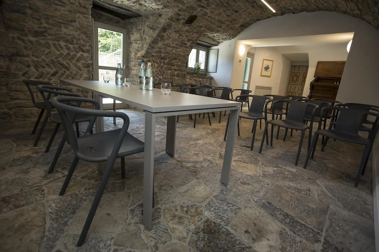Inn Bibliosteria Ca Berizzi Hotel Galbiate